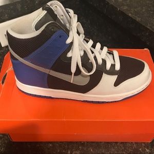 Nike Dunk High men’s sneakers.